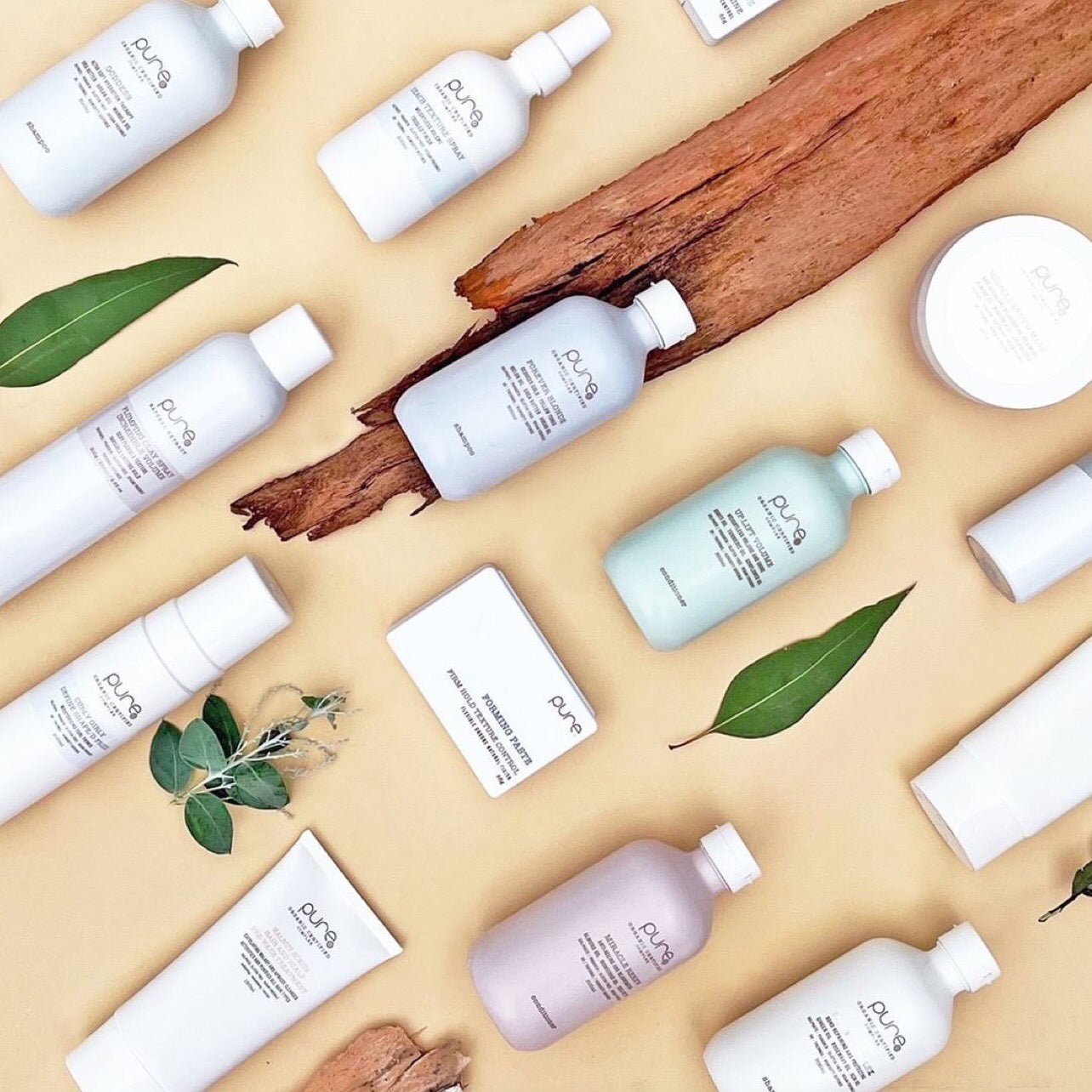 PURE VOLUMISING SPRAY styling spray - BRUSH