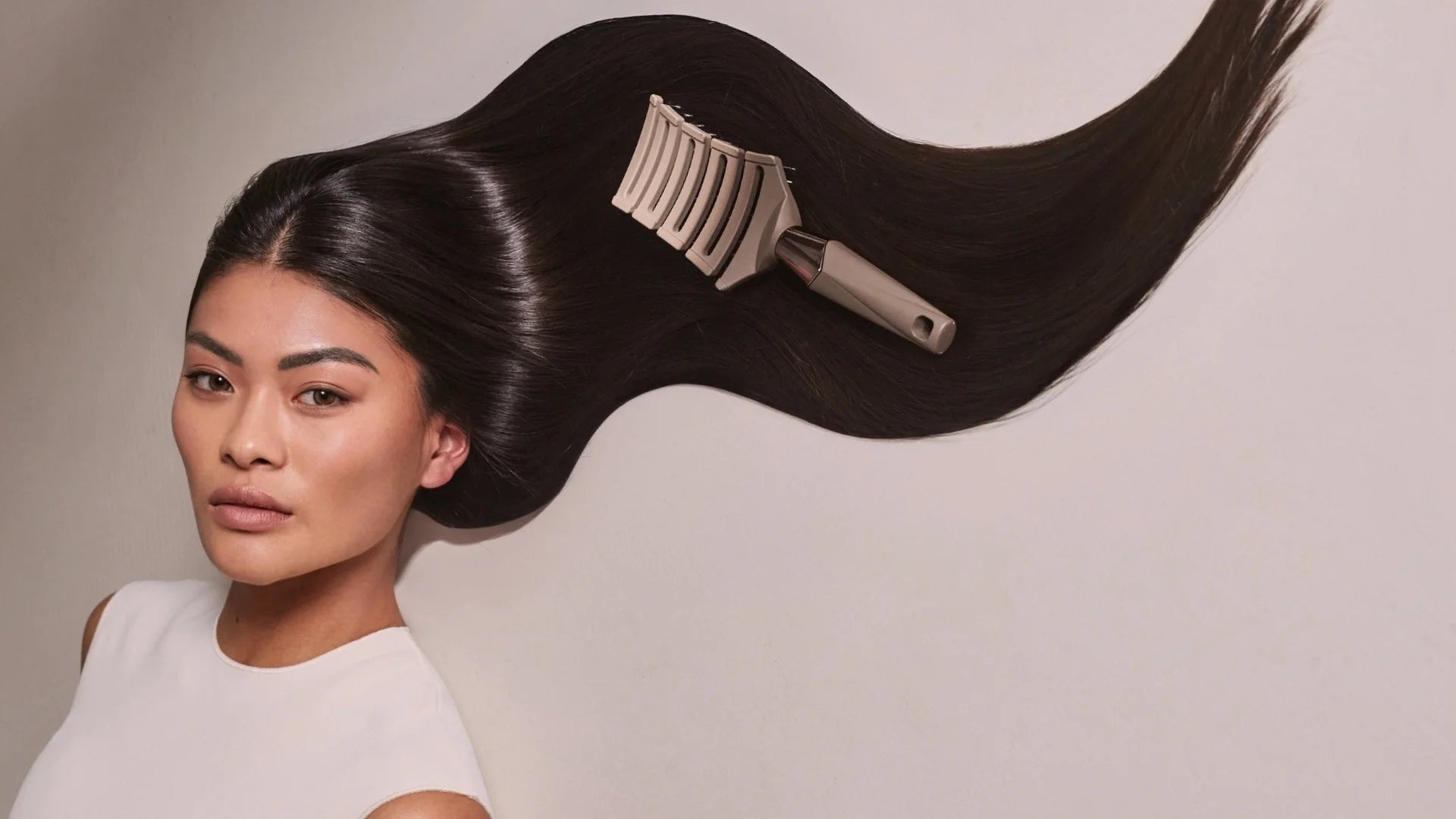 BRUSH Amsterdam hair salon webshop with premium hair care